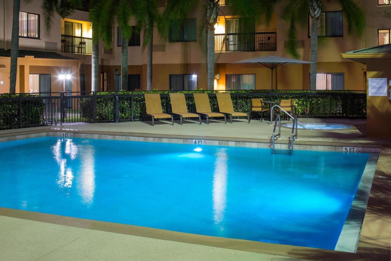 Courtyard By Marriott Daytona Beach Speedway/Airport מראה חיצוני תמונה